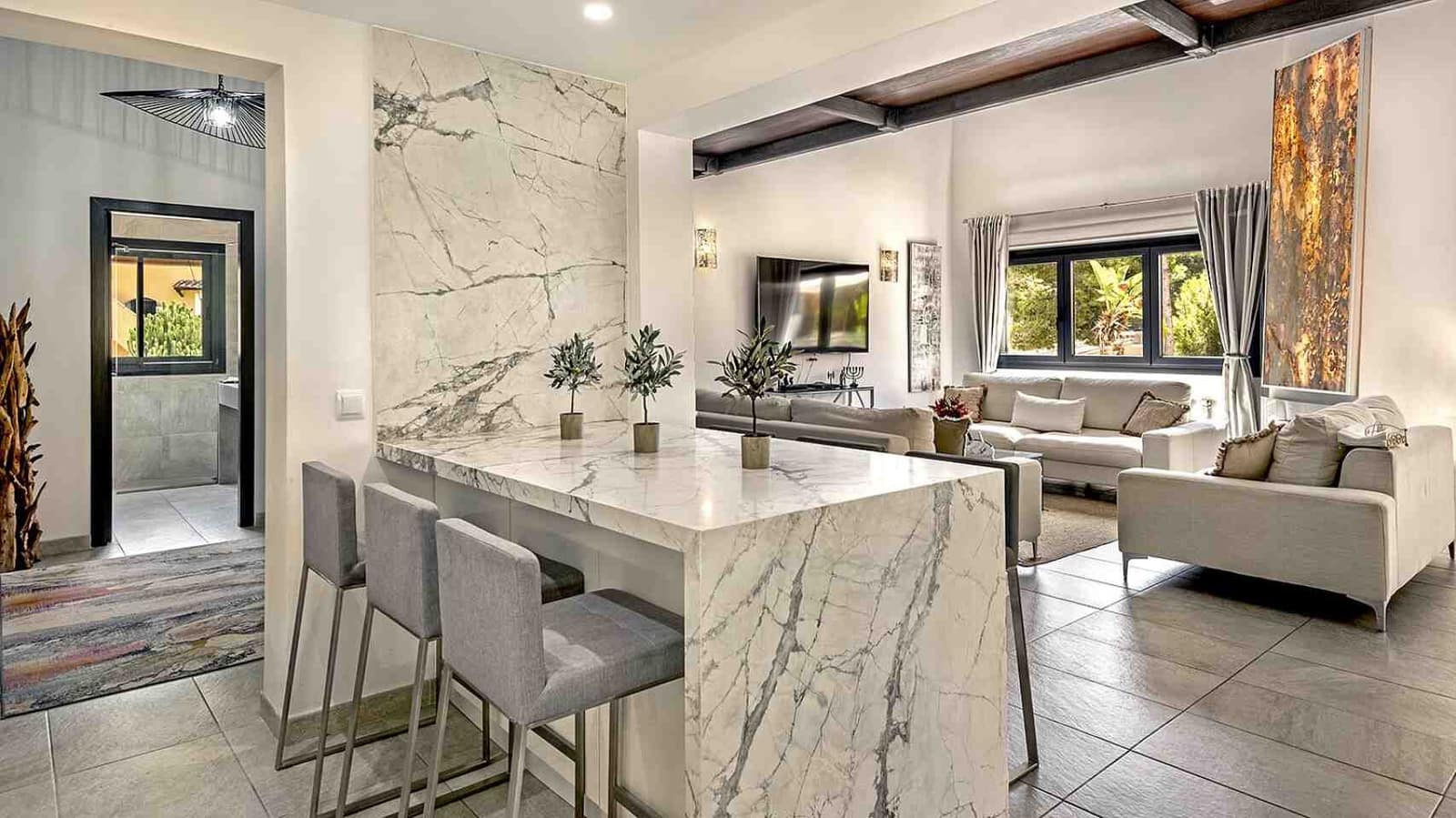 4 soverom Villa til salgs i Costa de la Calma med svømmebasseng garasje - € 2 350 000 (Ref: 9227975)