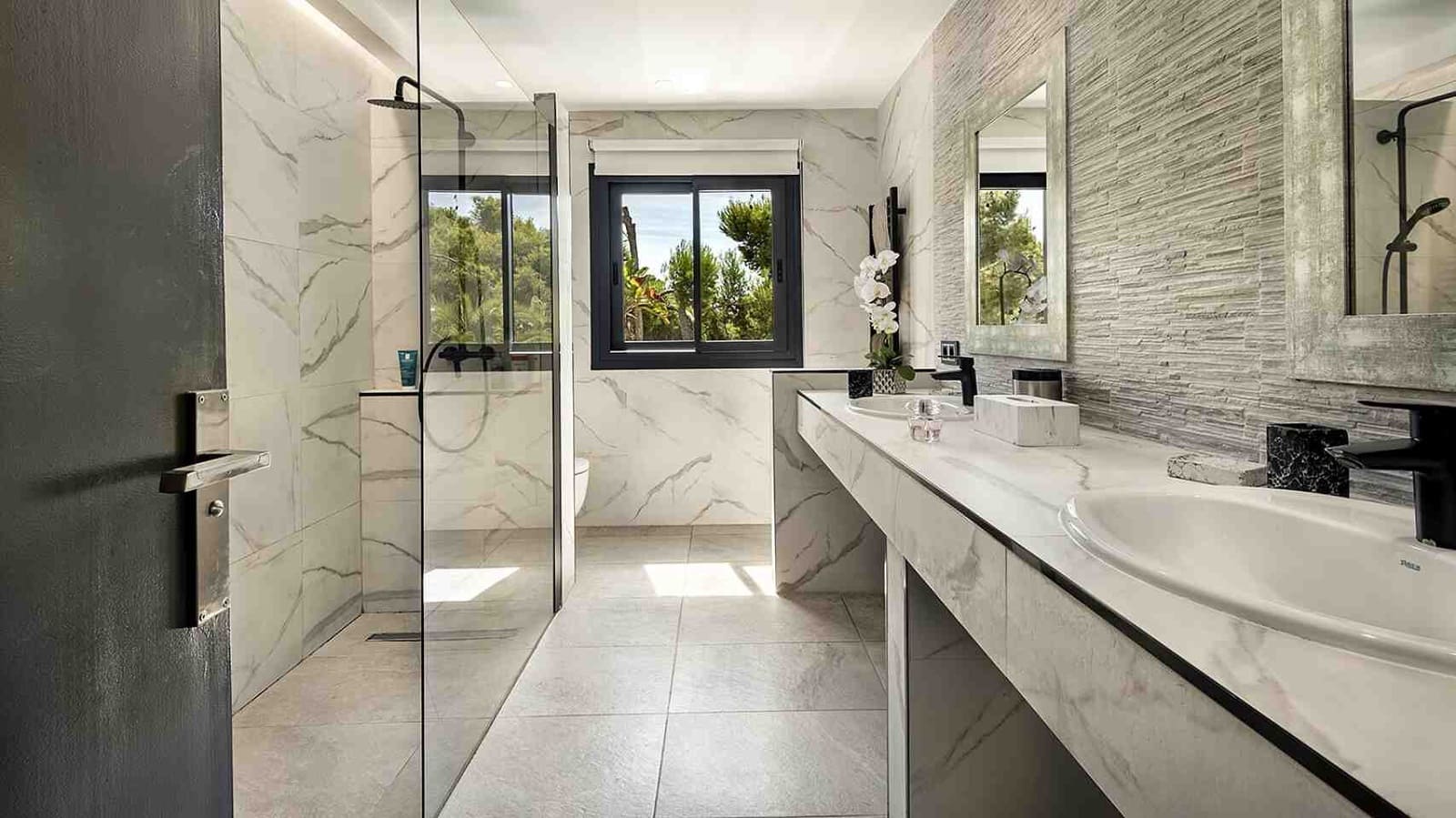 4 soverom Villa til salgs i Costa de la Calma med svømmebasseng garasje - € 2 350 000 (Ref: 9227975)