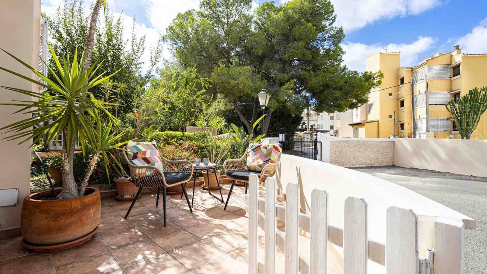 2 slaapkamer Appartement te koop in Santa Ponsa met zwembad - € 659.000 (Ref: 9246038)