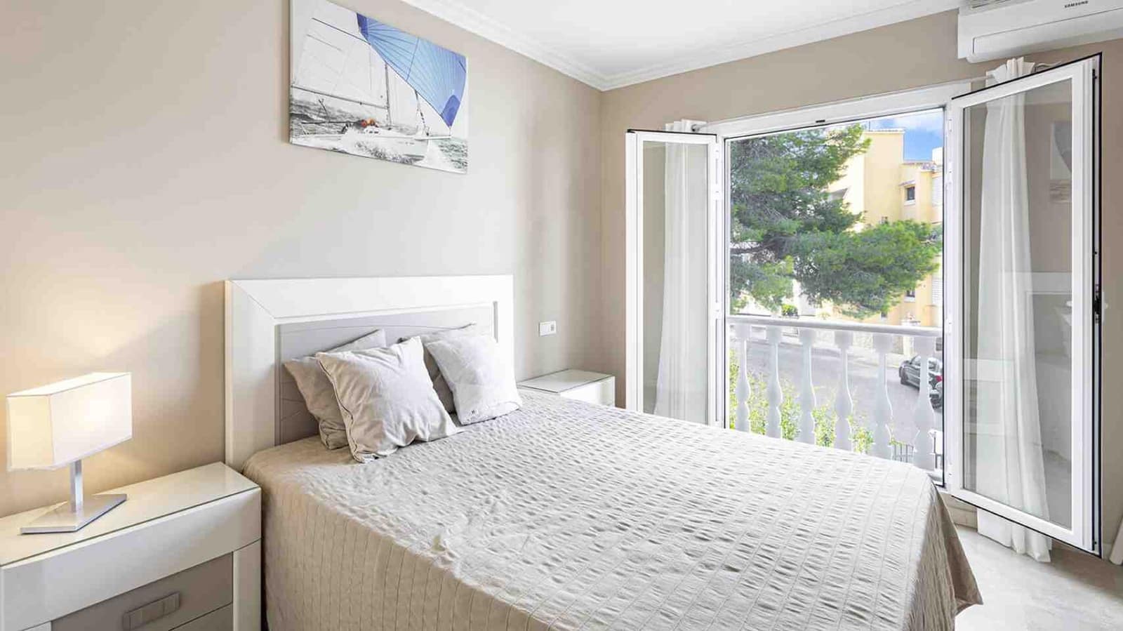 2 slaapkamer Appartement te koop in Santa Ponsa met zwembad - € 659.000 (Ref: 9246038)