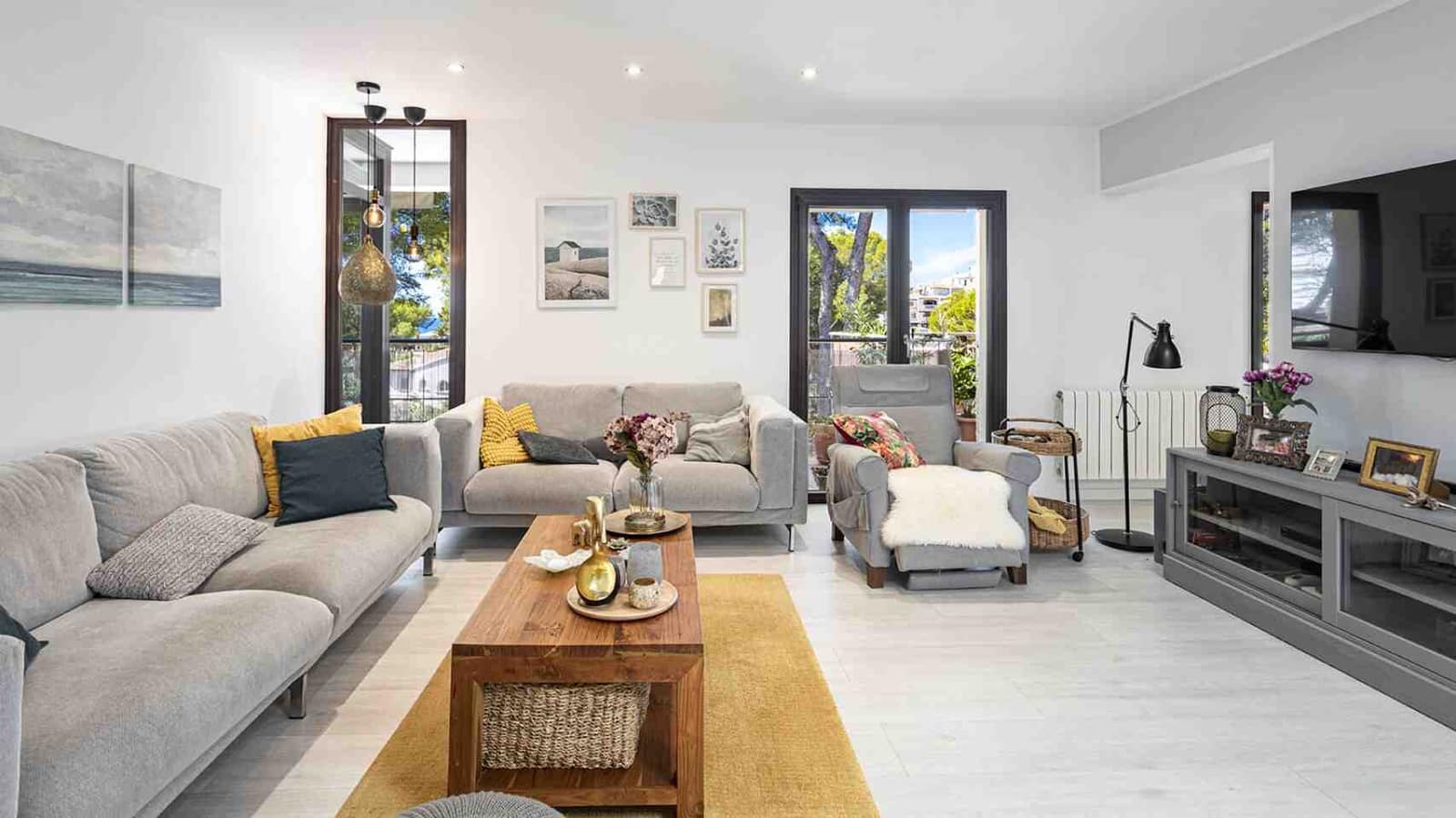 4 soveværelse Villa til salg i Costa de la Calma med swimmingpool - € 1.900.000 (Ref: 9268970)