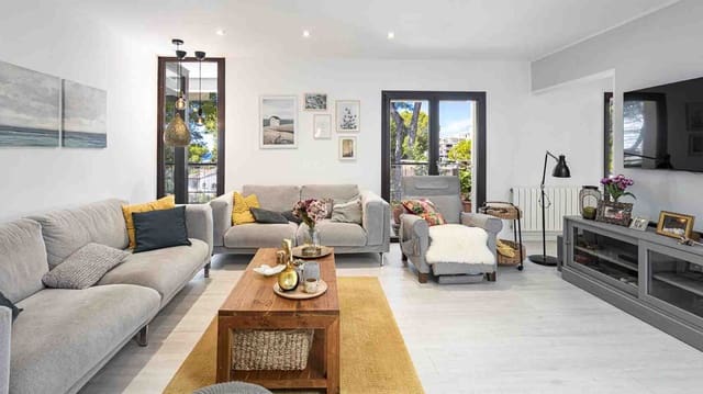 4 soveværelse Villa til salg i Costa de la Calma, Calvià med swimmingpool - € 1.900.000 (Ref: 9268970)