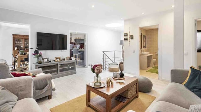 4 soveværelse Villa til salg i Costa de la Calma, Calvià med swimmingpool - € 1.900.000 (Ref: 9268970)