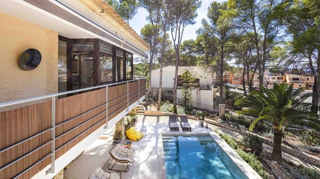 4 soveværelse Villa til salg i Costa de la Calma, Calvià med swimmingpool - € 1.900.000 (Ref: 9268970)