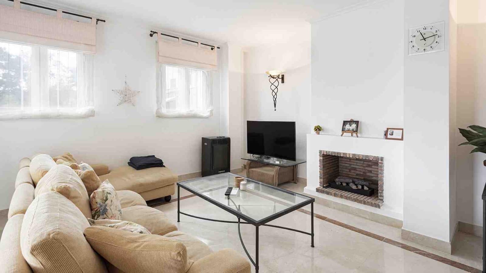 2 slaapkamer Appartement te koop in Santa Ponsa met zwembad - € 699.000 (Ref: 9271564)