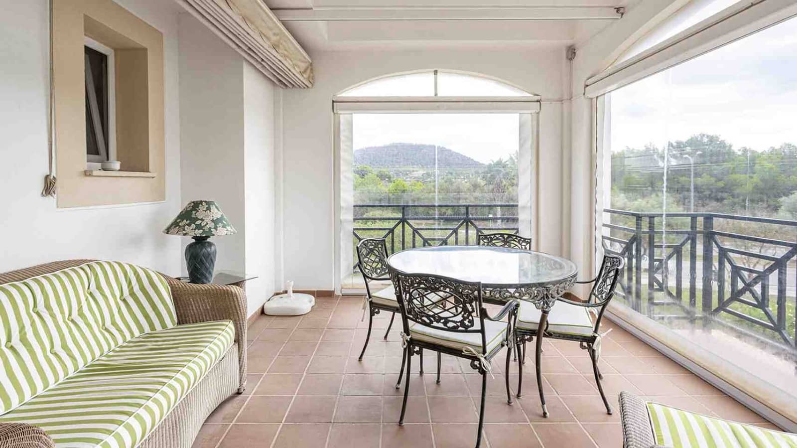 2 slaapkamer Appartement te koop in Santa Ponsa met zwembad - € 699.000 (Ref: 9271564)