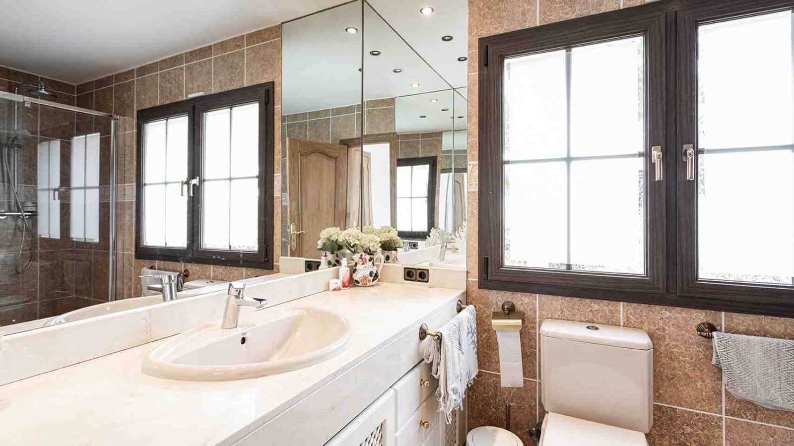 4 soverom Villa til salgs i Costa de la Calma med svømmebasseng garasje - € 2 490 000 (Ref: 9288297)