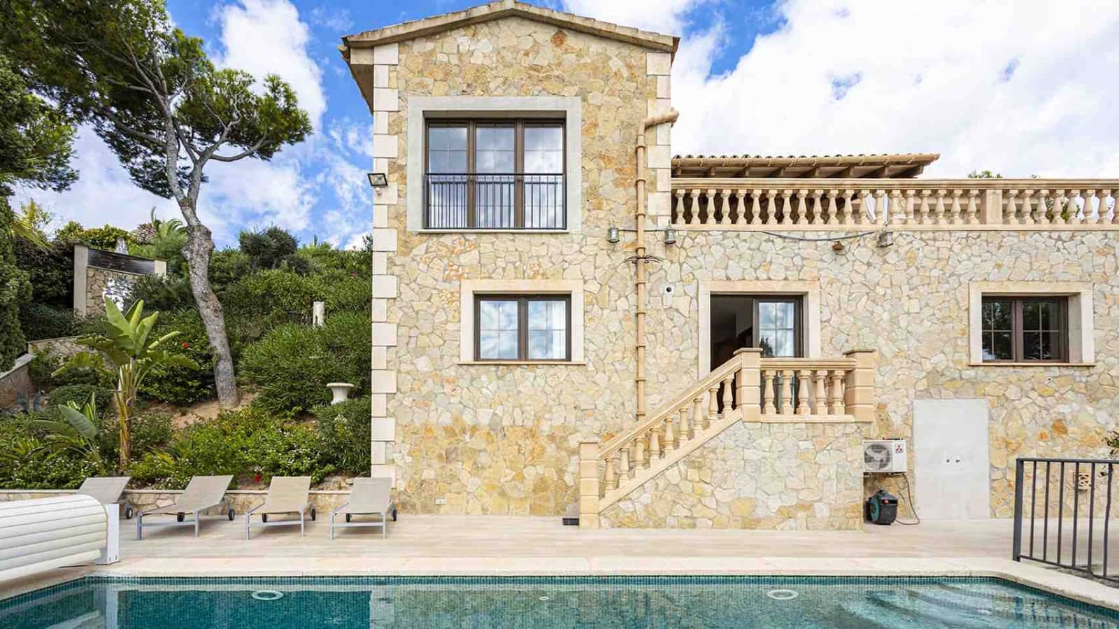 4 soverom Villa til salgs i Costa de la Calma med svømmebasseng garasje - € 2 490 000 (Ref: 9288297)