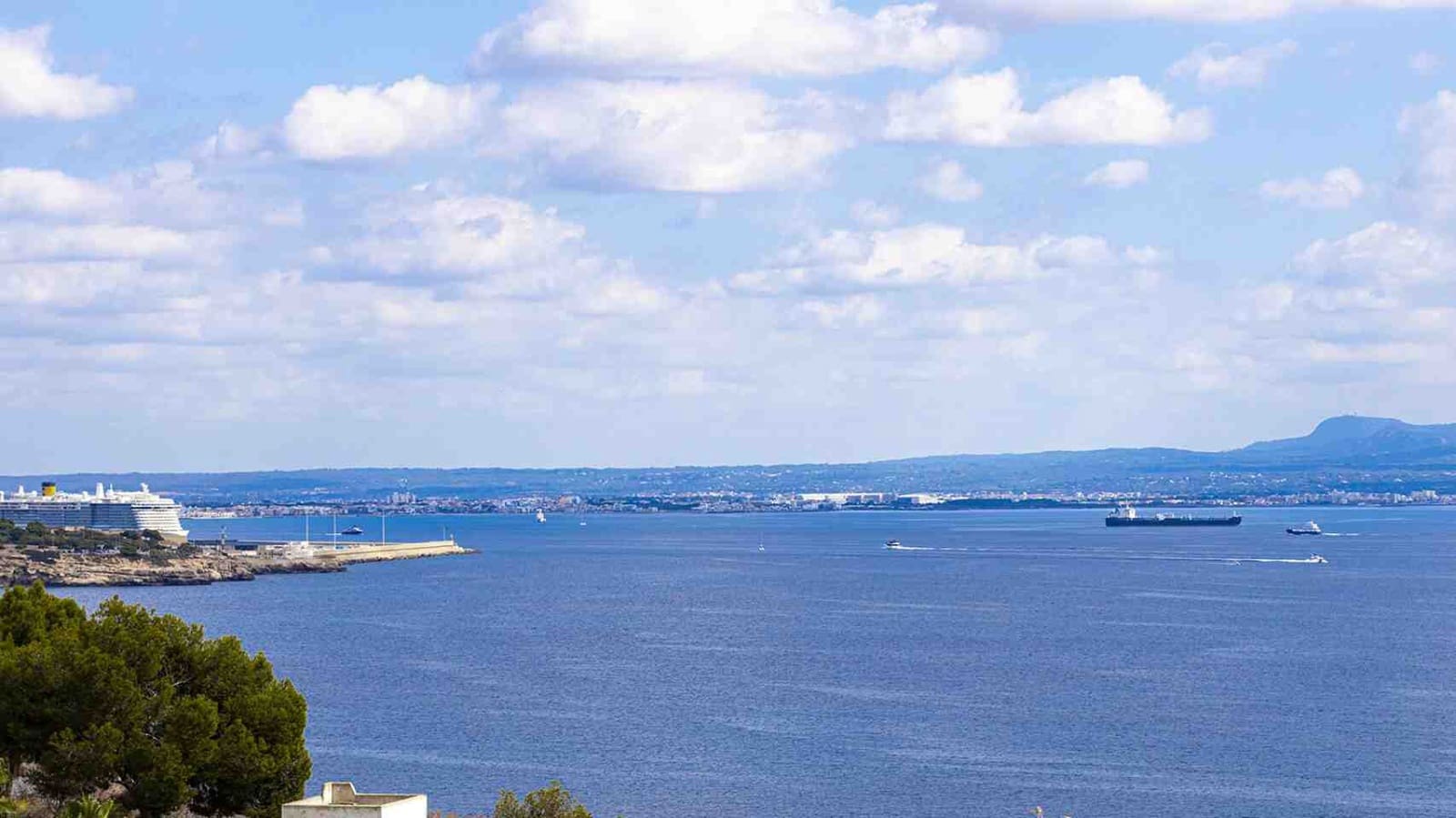 2 soverom Leilighet til salgs i Illetas med svømmebasseng - € 695 000 (Ref: 9289599)