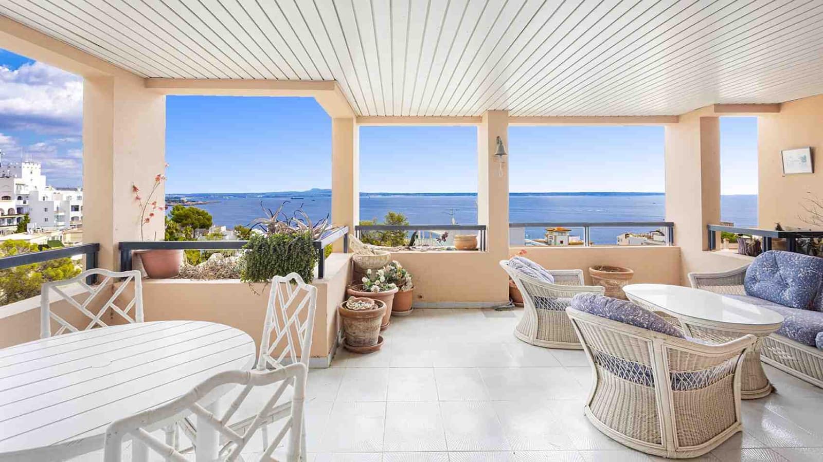 2 soverom Leilighet til salgs i Illetas med svømmebasseng - € 695 000 (Ref: 9289599)