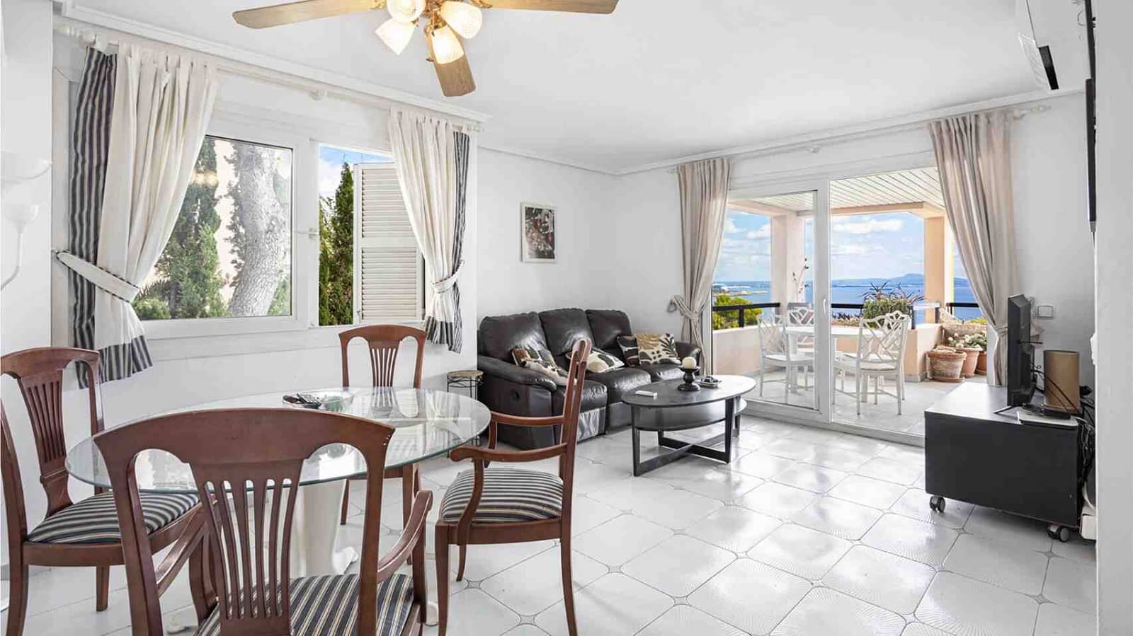 2 soverom Leilighet til salgs i Illetas med svømmebasseng - € 695 000 (Ref: 9289599)