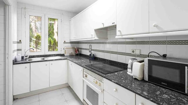 2 soveværelse Lejlighed til salg i Illetas, Calvià med swimmingpool - € 695.000 (Ref: 9289599)