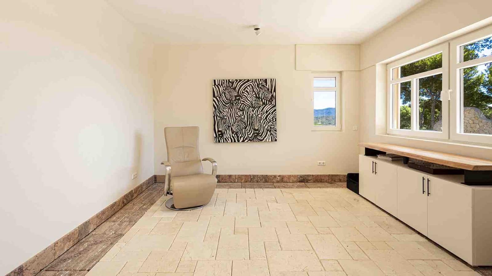 4 bedroom Villa for sale in Peguera / Paguera with pool - € 2,850,000 (Ref: 9295072)