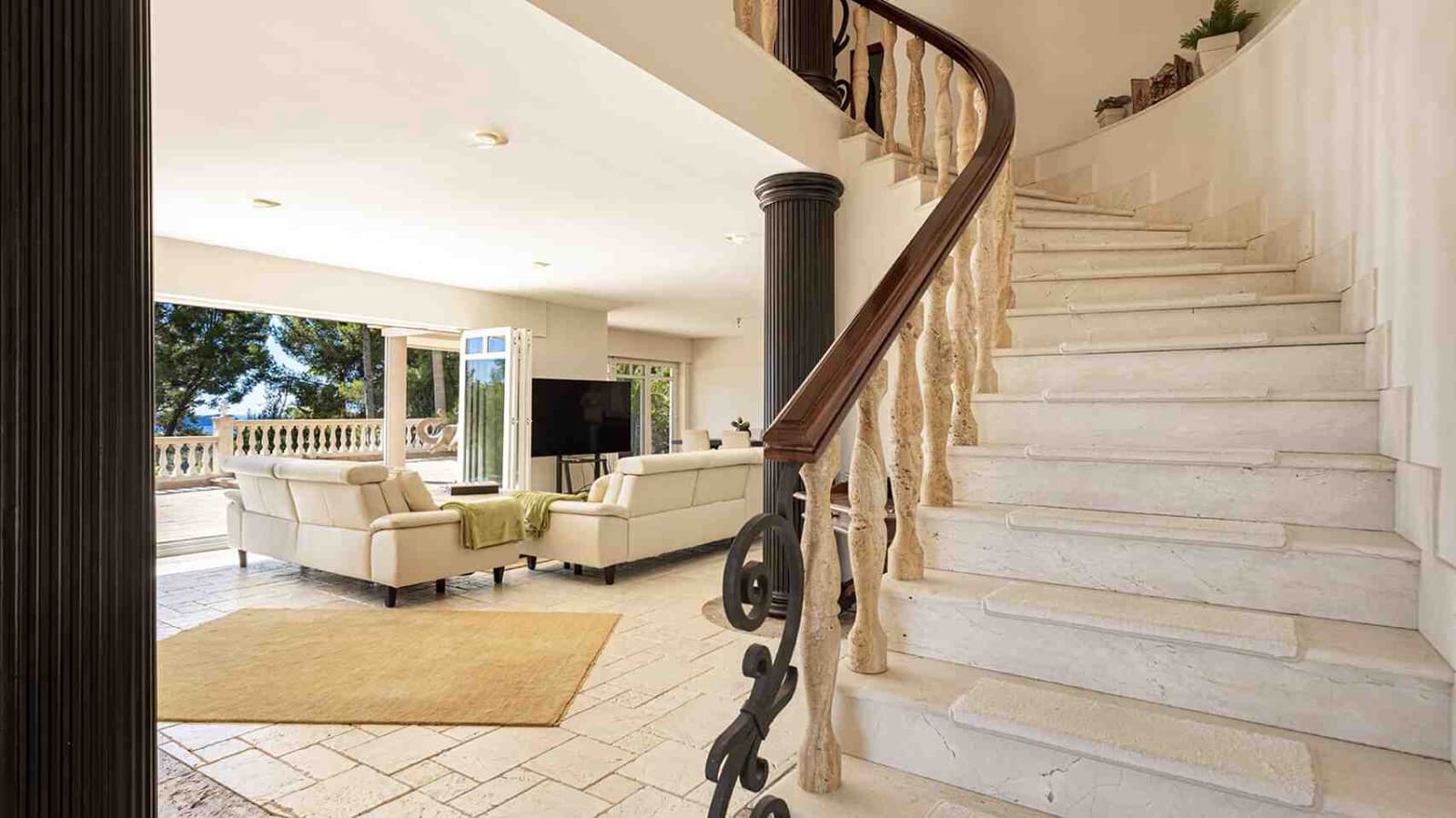 4 bedroom Villa for sale in Peguera / Paguera with pool - € 2,850,000 (Ref: 9295072)