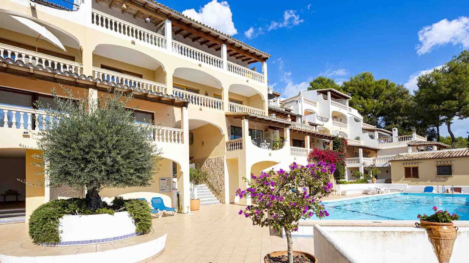 1 bedroom Apartment for sale in Peguera / Paguera with pool - € 330,000 (Ref: 9319624)