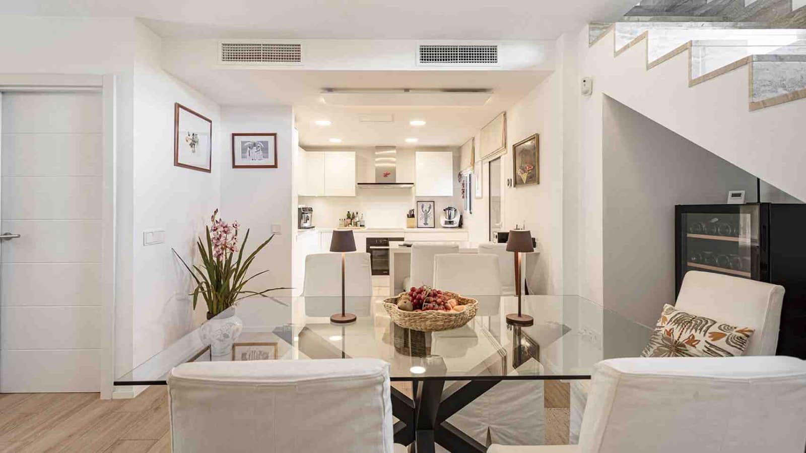 3 bedroom Villa for sale in Santa Ponsa with pool garage - € 1,250,000 (Ref: 9332696)