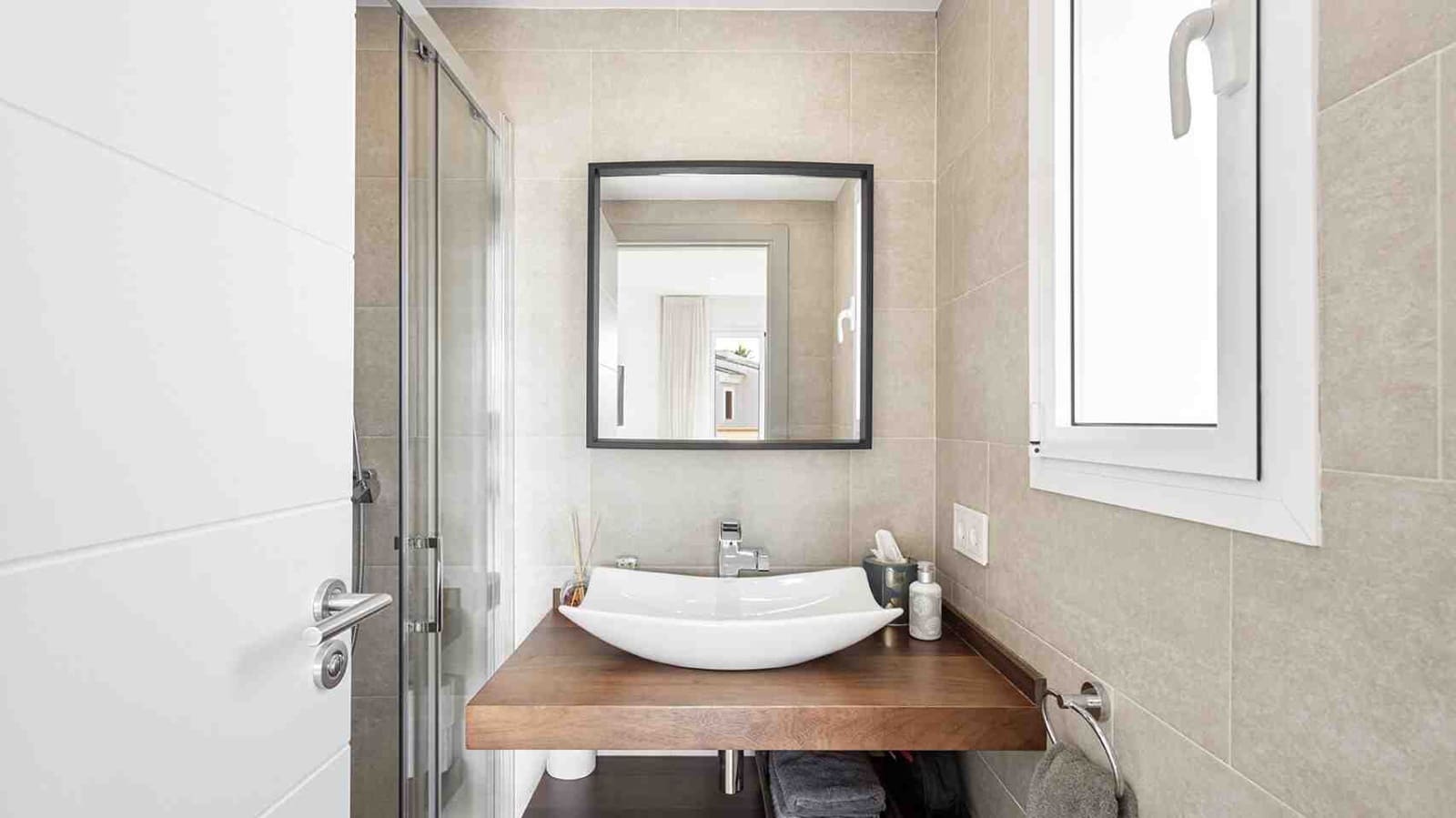 3 bedroom Villa for sale in Santa Ponsa with pool garage - € 1,250,000 (Ref: 9332696)