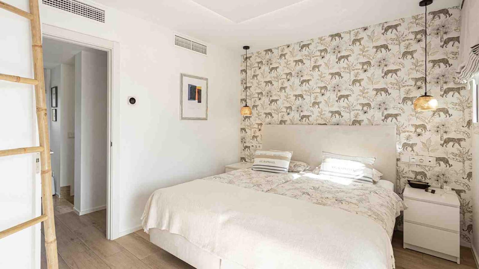 3 bedroom Villa for sale in Santa Ponsa with pool garage - € 1,250,000 (Ref: 9332696)