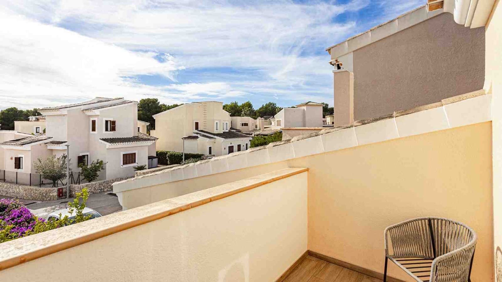 3 bedroom Villa for sale in Santa Ponsa with pool garage - € 1,250,000 (Ref: 9332696)