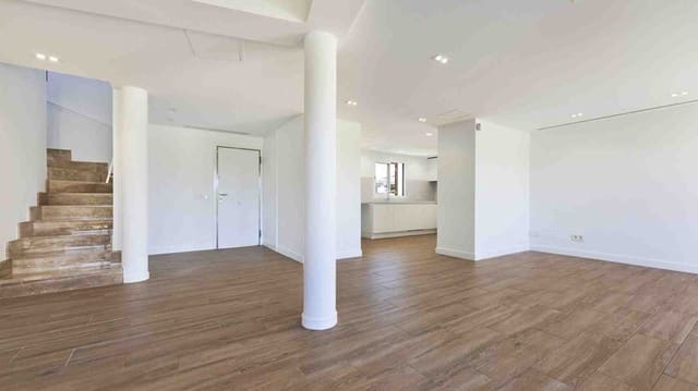 3 Zimmer Villa zu verkaufen in Santa Ponsa, Calvià mit Pool Garage - 1.750.000 € (Ref: 9357926)