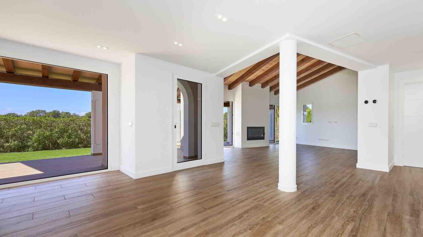 Chalet de 3 habitaciones en Santa Ponsa en venta con piscina garaje - 1.750.000 € (Ref: 9357926)