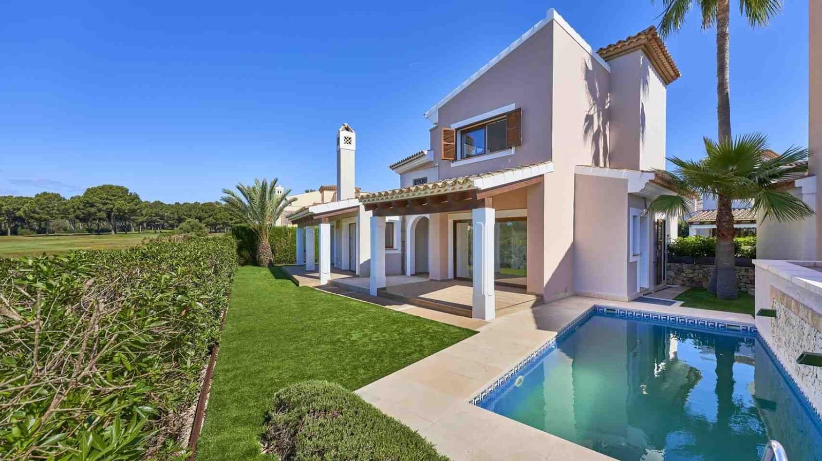 Chalet de 3 habitaciones en Santa Ponsa en venta con piscina garaje - 1.750.000 € (Ref: 9357926)
