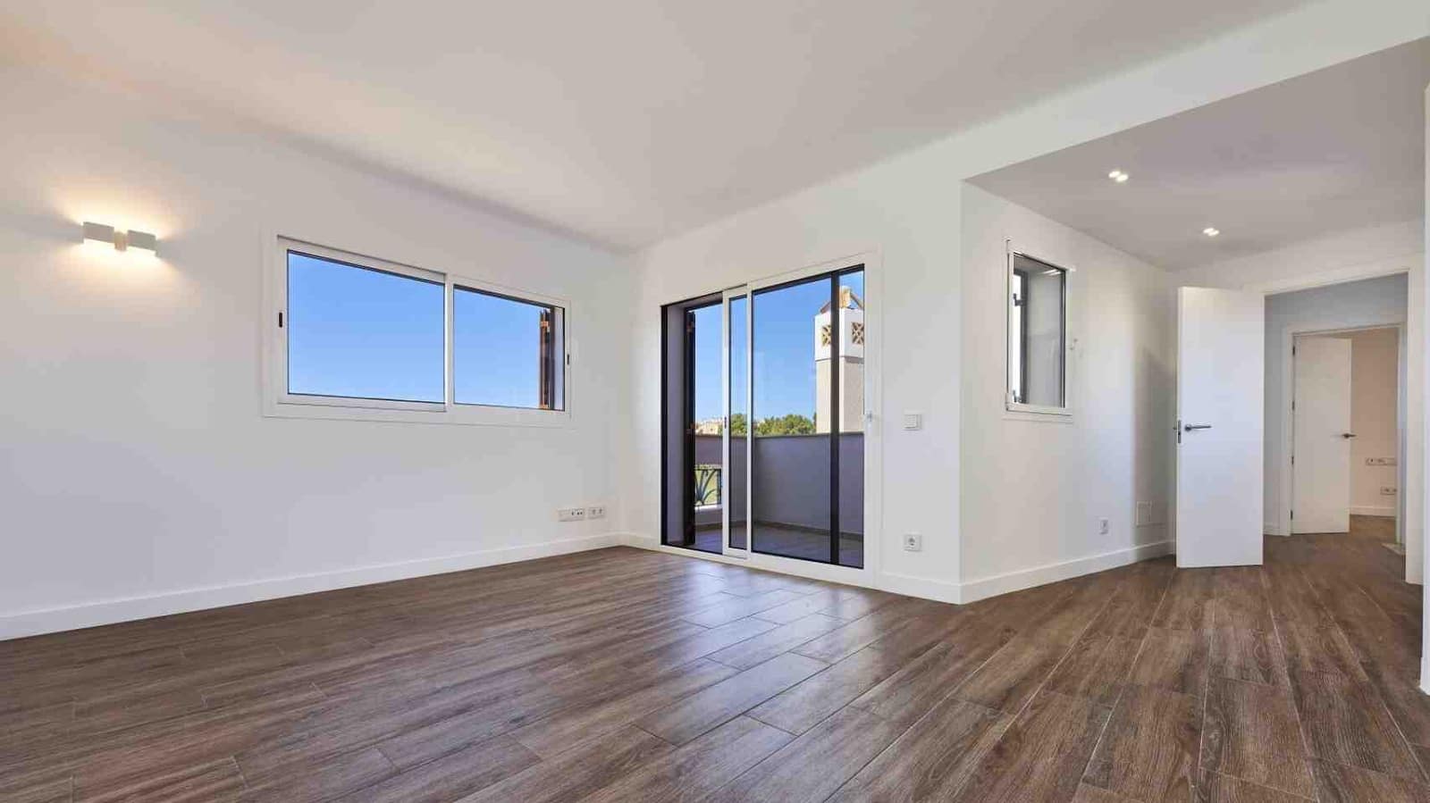 Chalet de 3 habitaciones en Santa Ponsa en venta con piscina garaje - 1.750.000 € (Ref: 9357926)