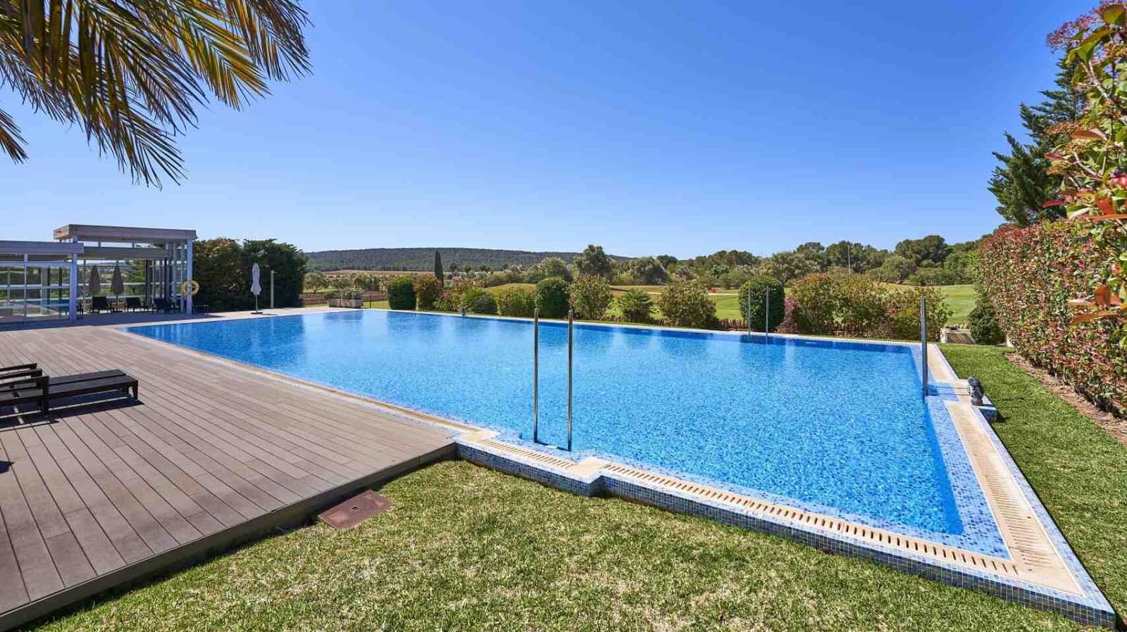 Chalet de 3 habitaciones en Santa Ponsa en venta con piscina garaje - 1.750.000 € (Ref: 9357926)