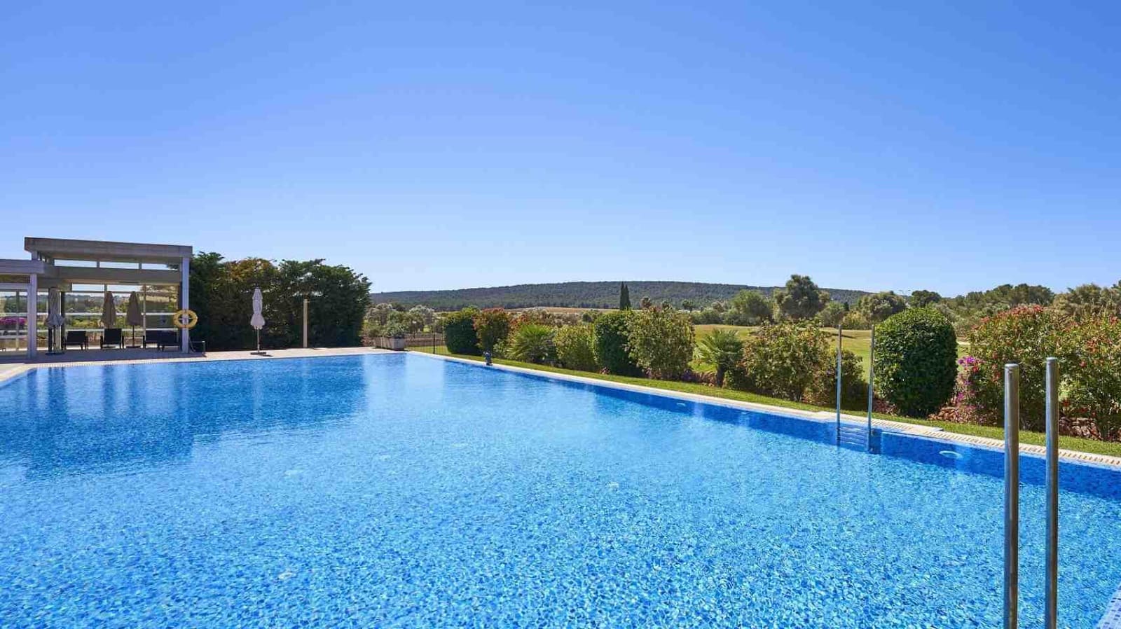 Chalet de 3 habitaciones en Santa Ponsa en venta con piscina garaje - 1.750.000 € (Ref: 9357926)