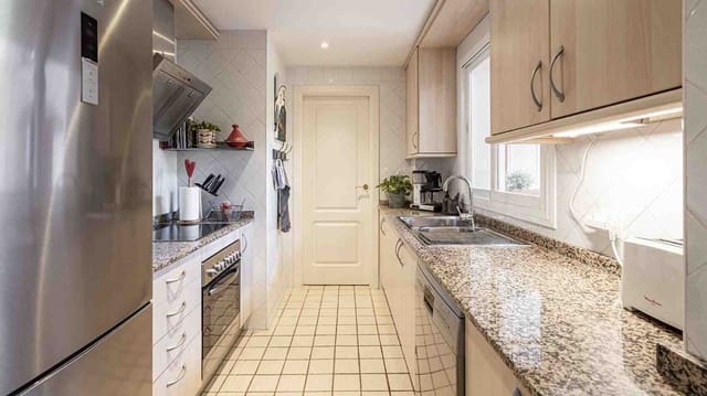 2 bedroom Apartment for sale in Santa Ponsa, Calvià with pool - € 910,000 (Ref: 9371301)