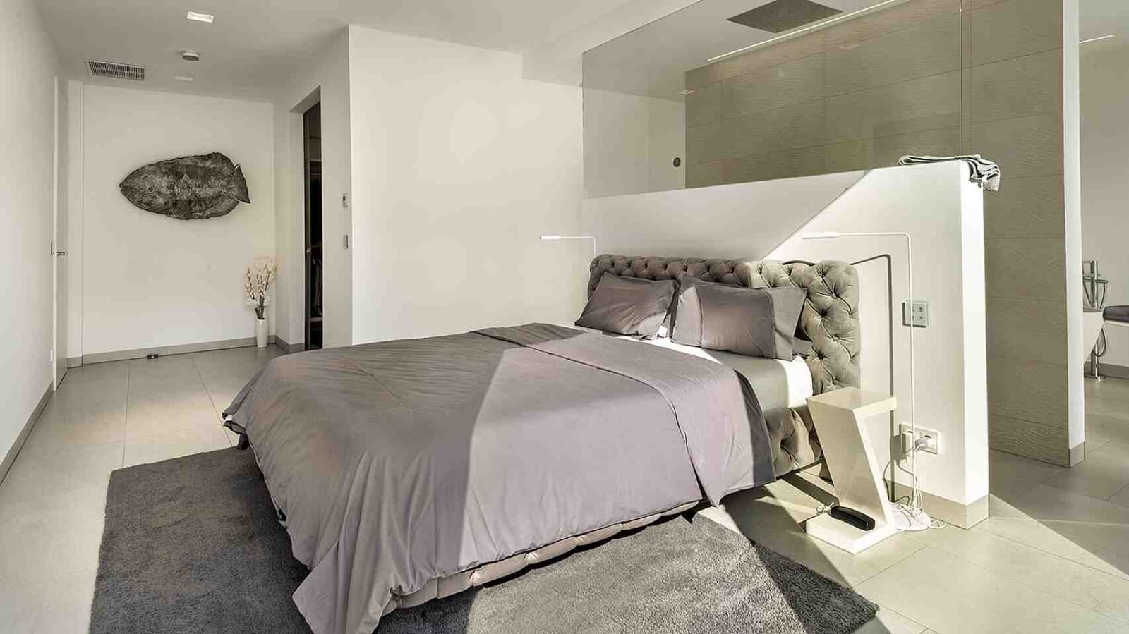 4 sypialnia Willa na sprzedaż w Santa Ponsa z basenem - 5 900 000 € (Ref: 9374587)