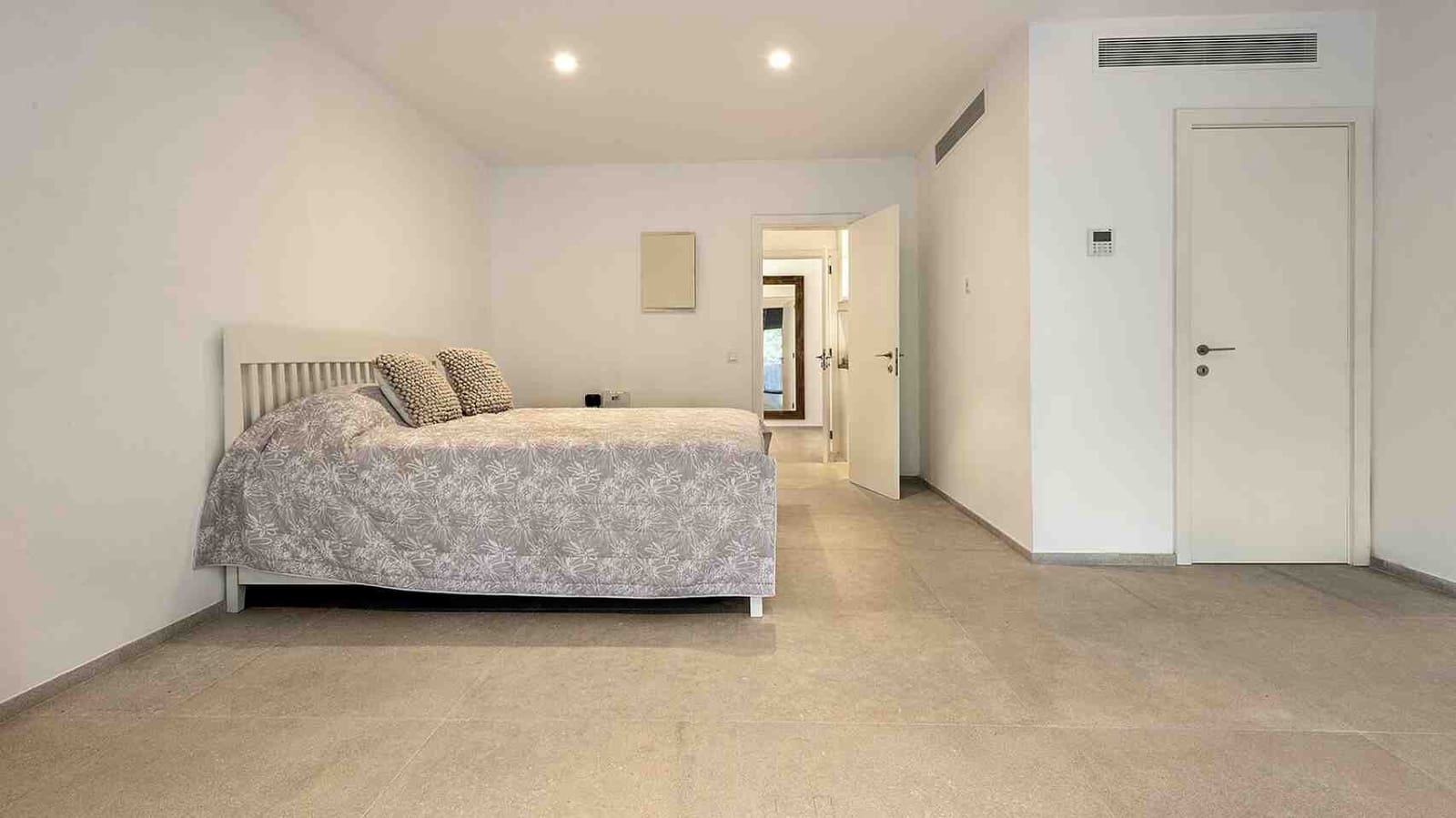 6 soveværelse Villa til salg i Costa de la Calma med swimmingpool garage - € 3.450.000 (Ref: 9379875)