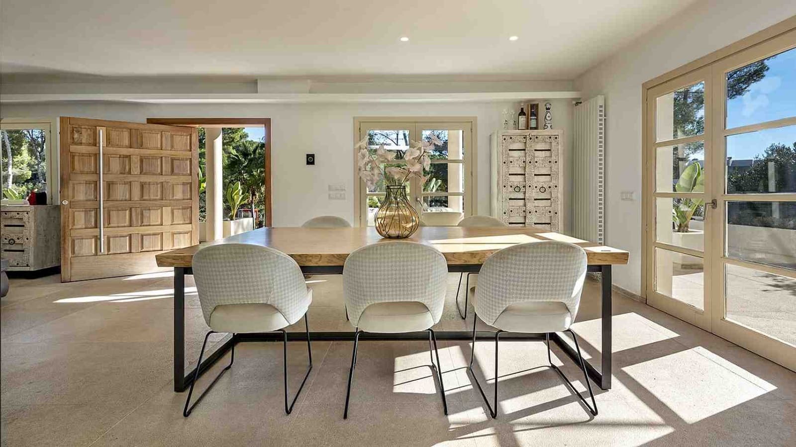 6 soveværelse Villa til salg i Costa de la Calma med swimmingpool garage - € 3.450.000 (Ref: 9379875)