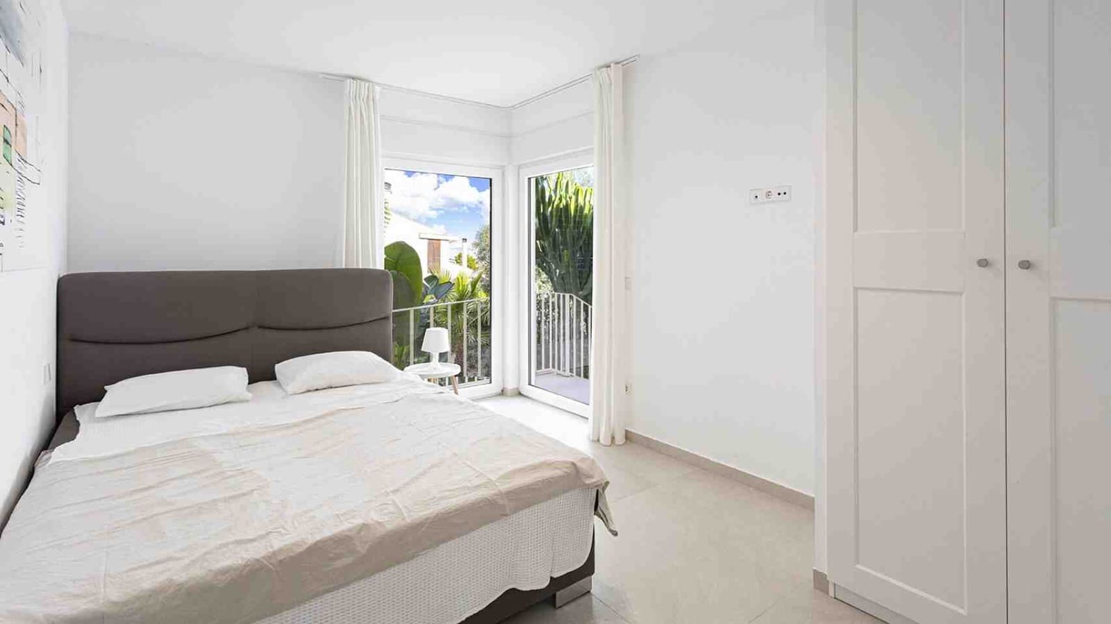 6 chambre Villa/Maison à vendre à Palmanova avec piscine - 3 950 000 € (Ref: 9389969)