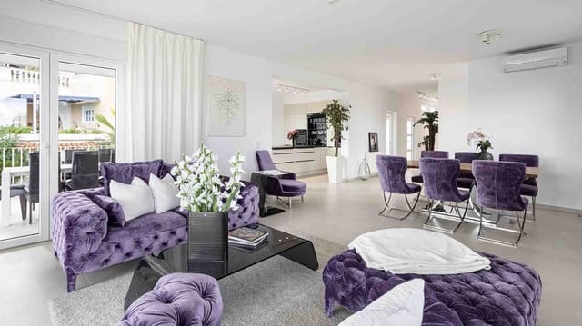 6 soveværelse Villa til salg i Palmanova, Calvià med swimmingpool - € 3.950.000 (Ref: 9389969)