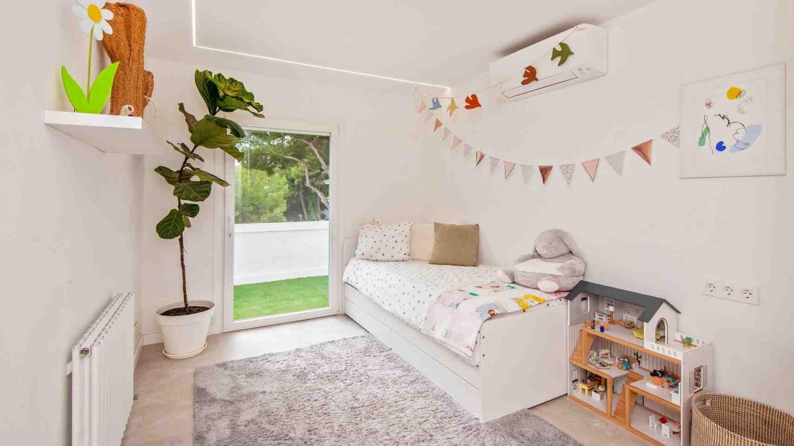 3 soveværelse Villa til salg i Costa d'en Blanes med swimmingpool garage - € 1.150.000 (Ref: 9398900)