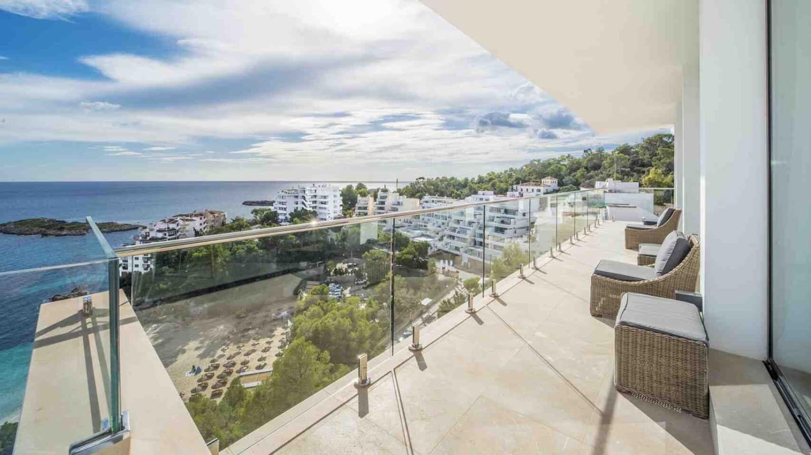 4 bedroom Penthouse for sale in Illetas - € 5,490,000 (Ref: 9400018)