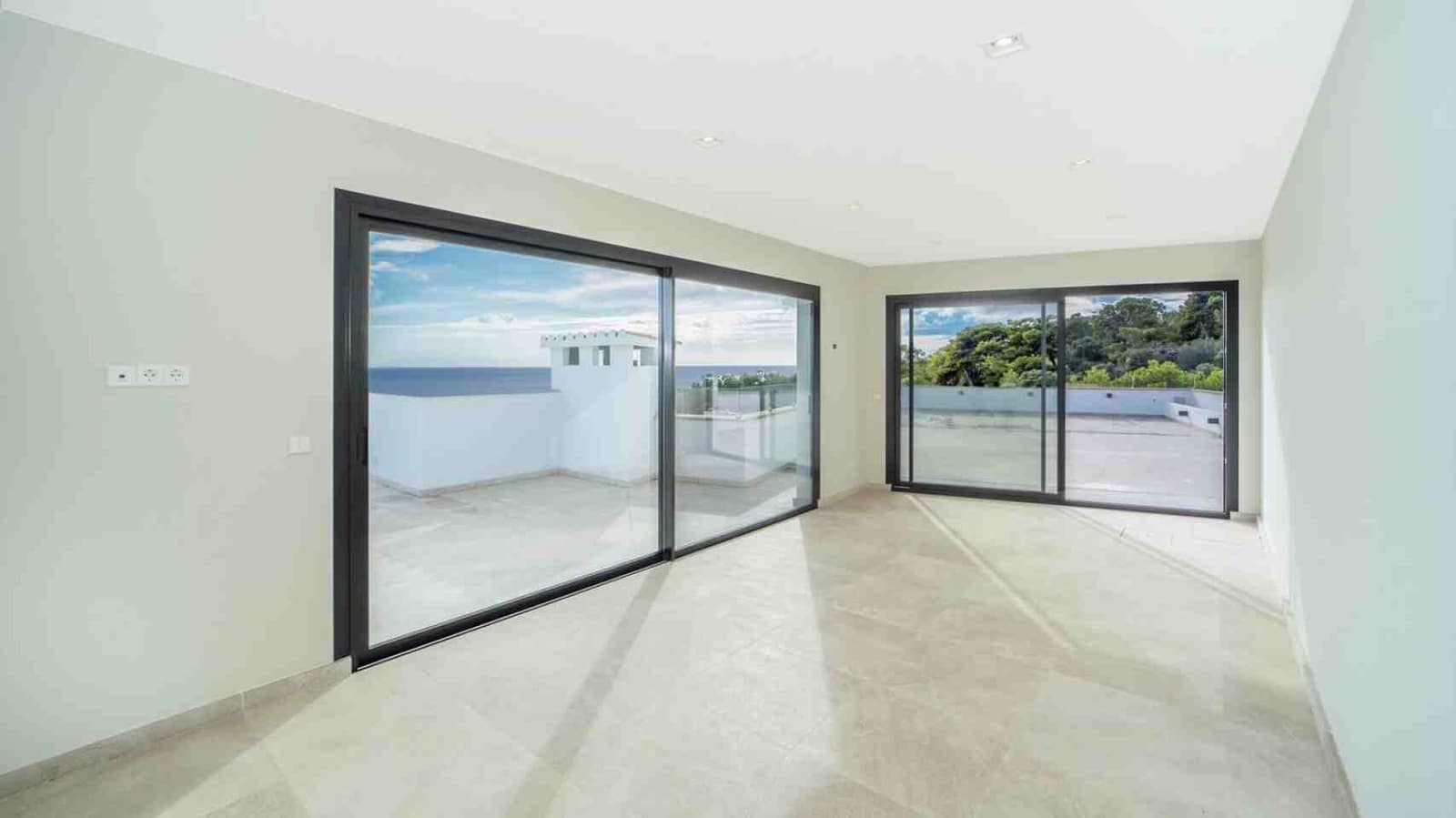 4 bedroom Penthouse for sale in Illetas - € 5,490,000 (Ref: 9400018)