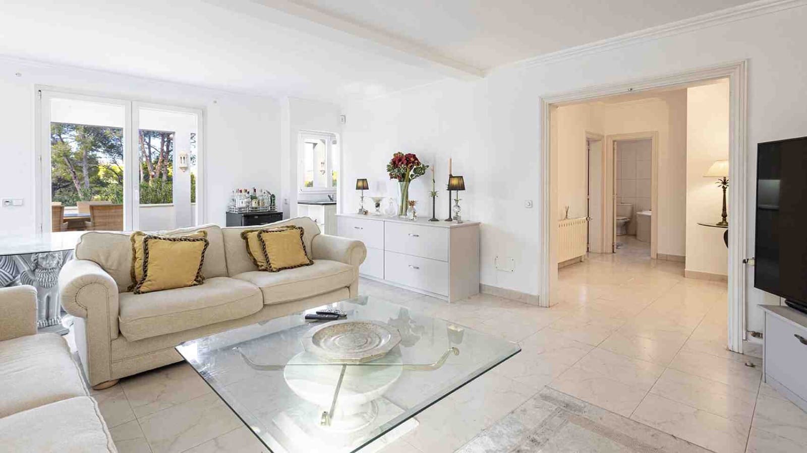 3 soverom Villa til salgs i Santa Ponsa med svømmebasseng garasje - € 1 850 000 (Ref: 9419380)