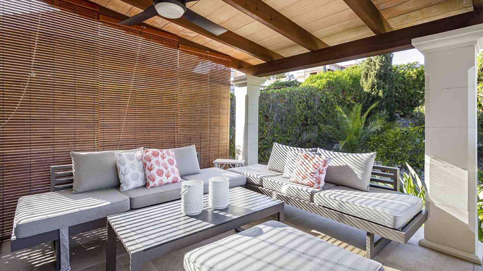 4 soverom Villa til salgs i Santa Ponsa med svømmebasseng - € 1 995 000 (Ref: 9496657)