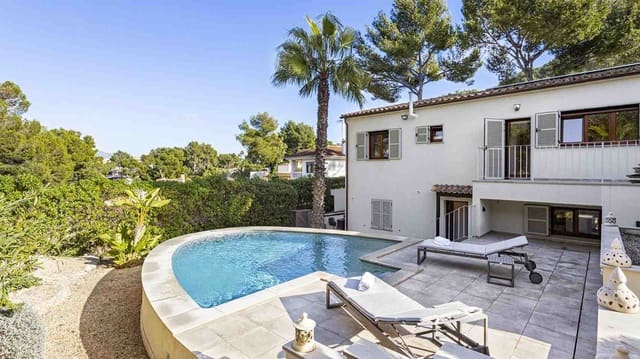 4 soverom Villa til salgs i Santa Ponsa, Calvià med svømmebasseng - € 1 995 000 (Ref: 9496657)