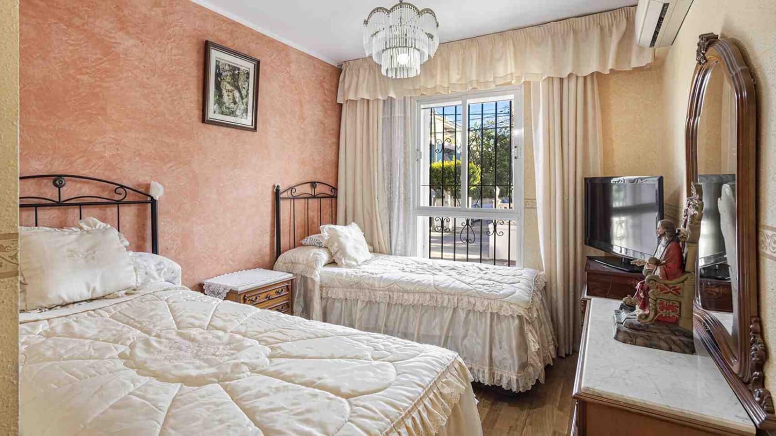 3 bedroom Apartment for sale in Santa Ponsa - € 550,000 (Ref: 9506765)