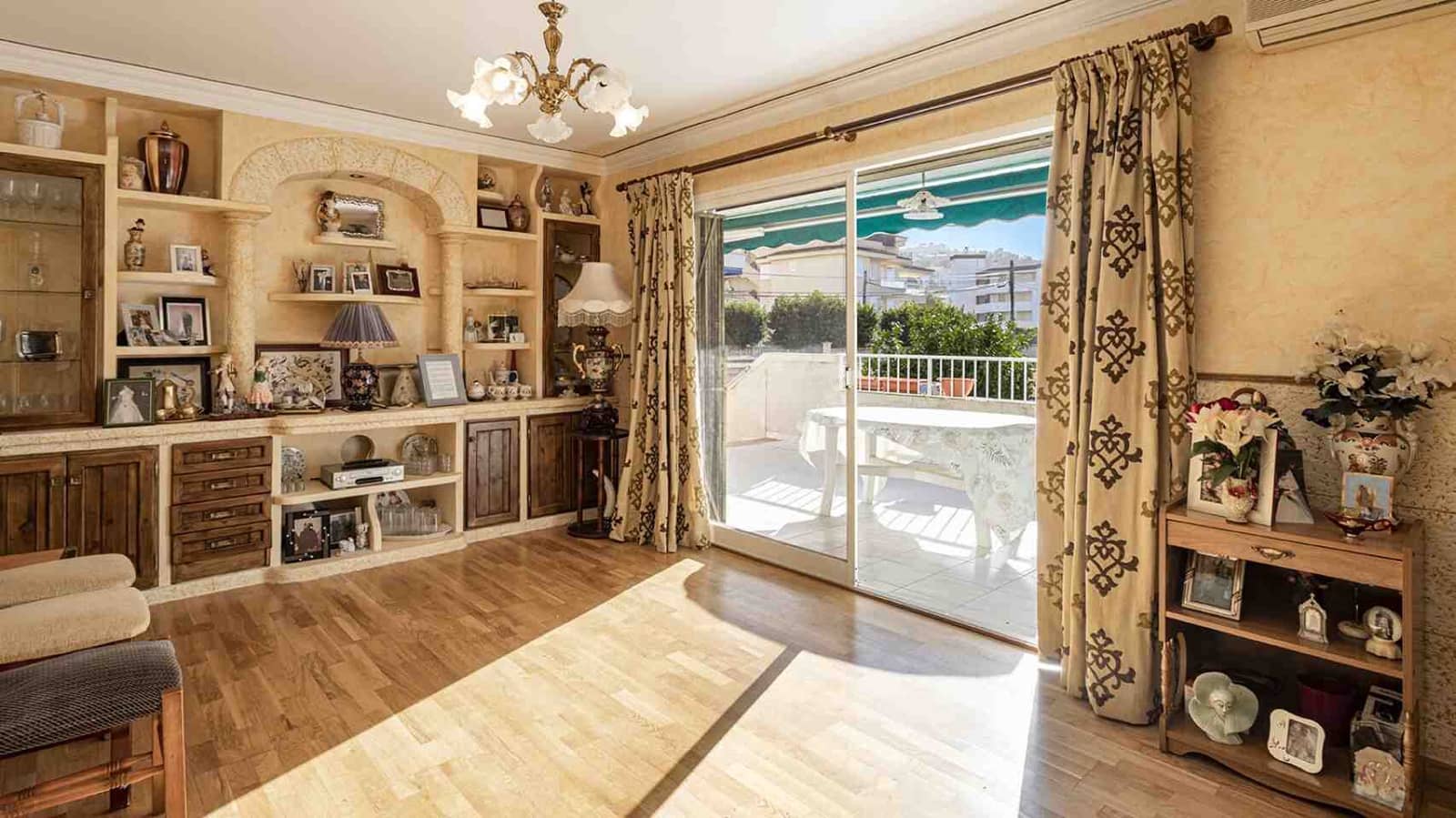 3 bedroom Apartment for sale in Santa Ponsa - € 550,000 (Ref: 9506765)