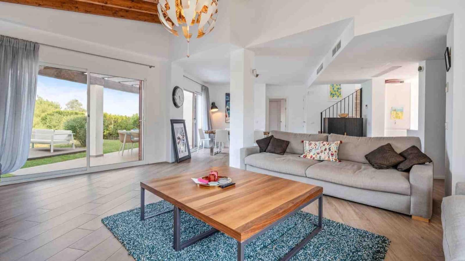 Chalet de 3 habitaciones en Santa Ponsa en venta con piscina garaje - 1.395.000 € (Ref: 9535205)