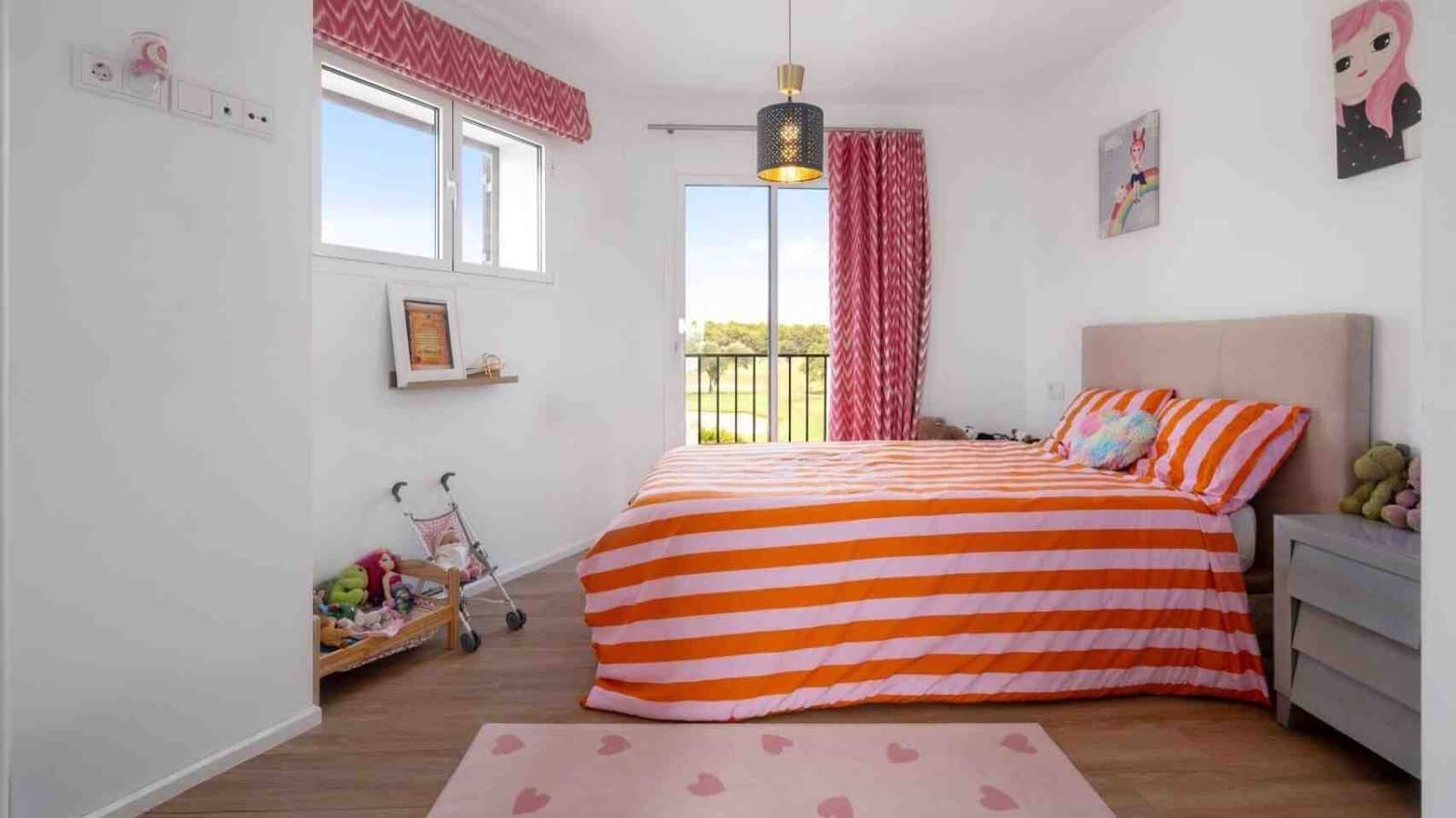 Chalet de 3 habitaciones en Santa Ponsa en venta con piscina garaje - 1.395.000 € (Ref: 9535205)