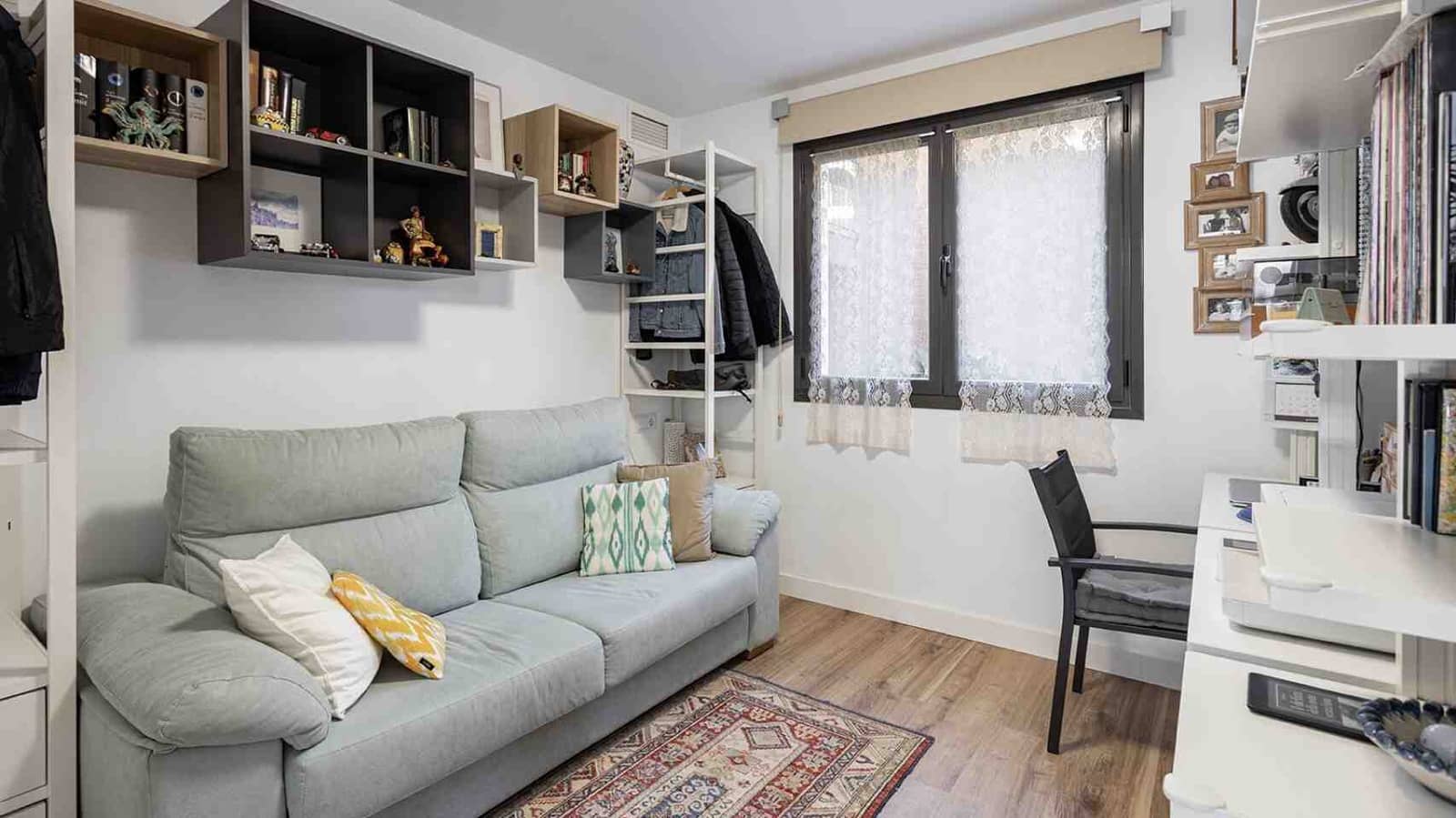 2 soveværelse Lejlighed til salg i Es Camp De Mar / El Camp De Mar med swimmingpool - € 980.000 (Ref: 9566802)