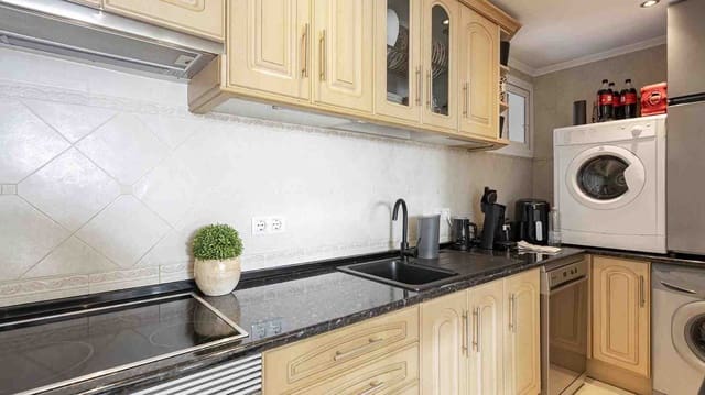 1 slaapkamer Appartement te koop in Santa Ponsa, Calvià met zwembad - € 390.000 (Ref: 9572191)