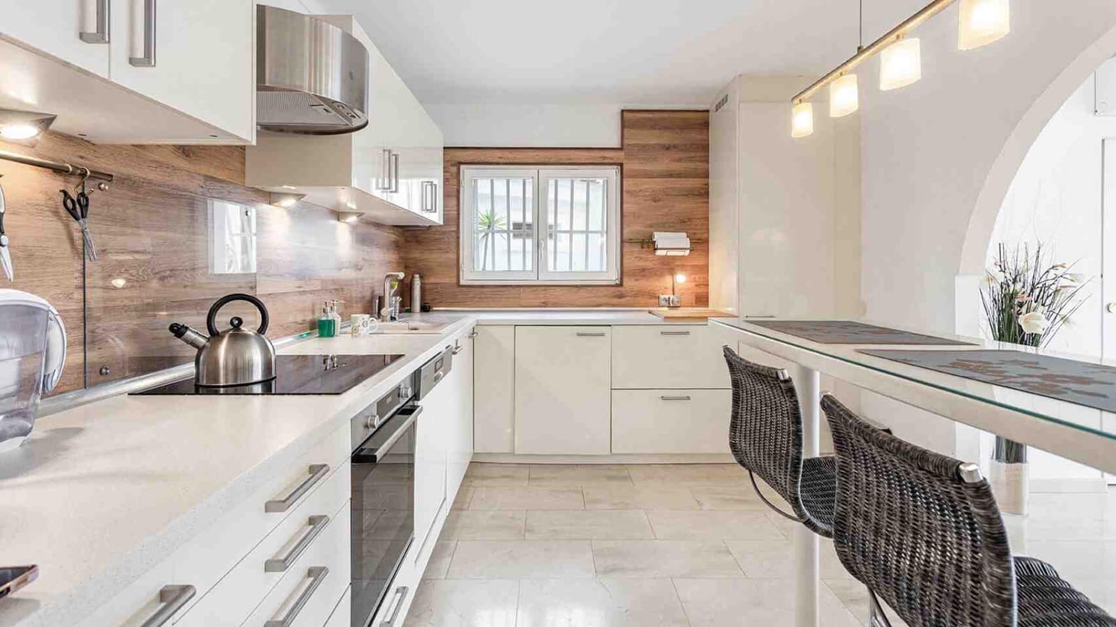 4 soveværelse Villa til salg i Costa de la Calma med swimmingpool - € 1.200.000 (Ref: 9597294)