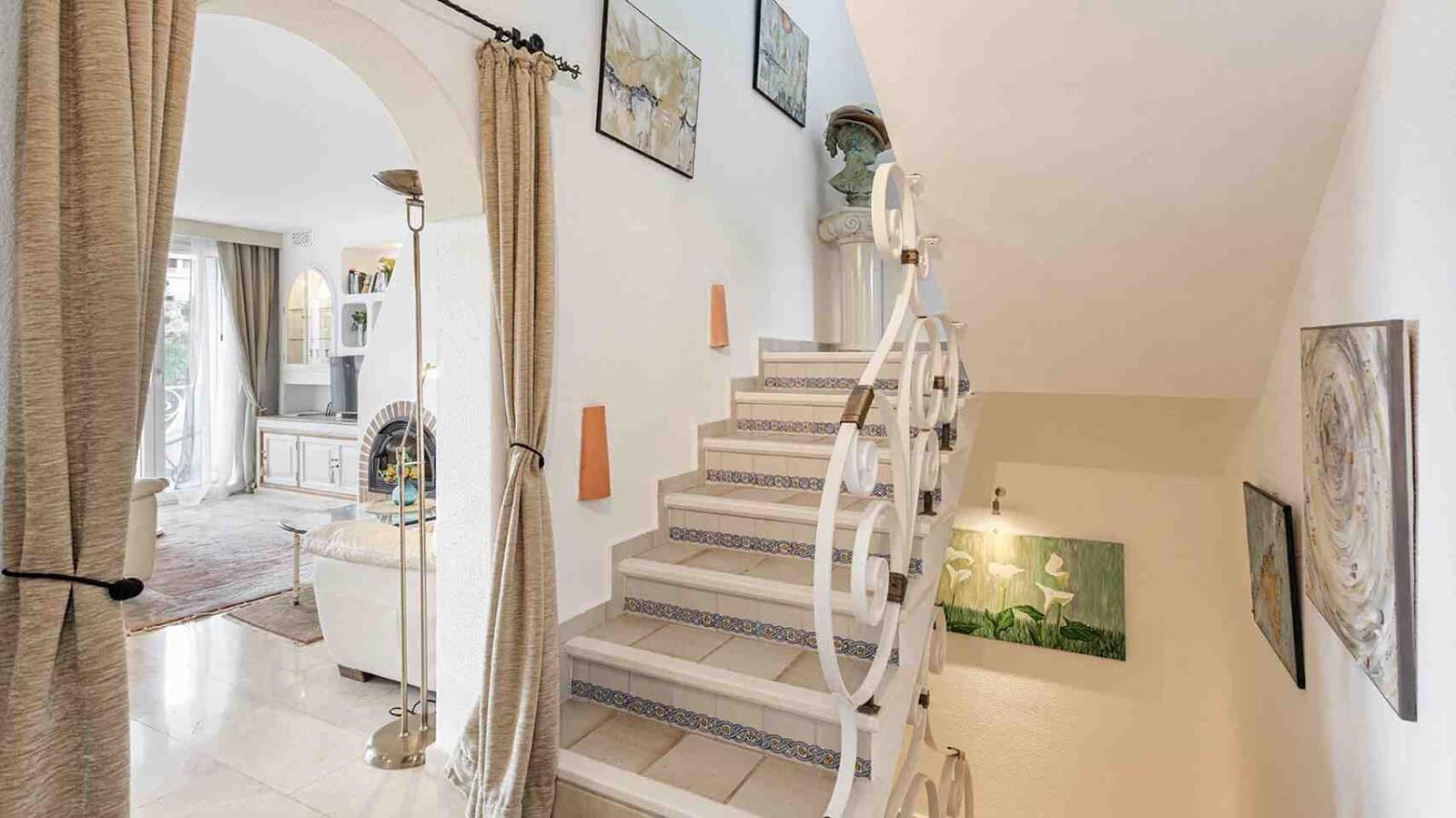 4 soveværelse Villa til salg i Costa de la Calma med swimmingpool - € 1.200.000 (Ref: 9597294)