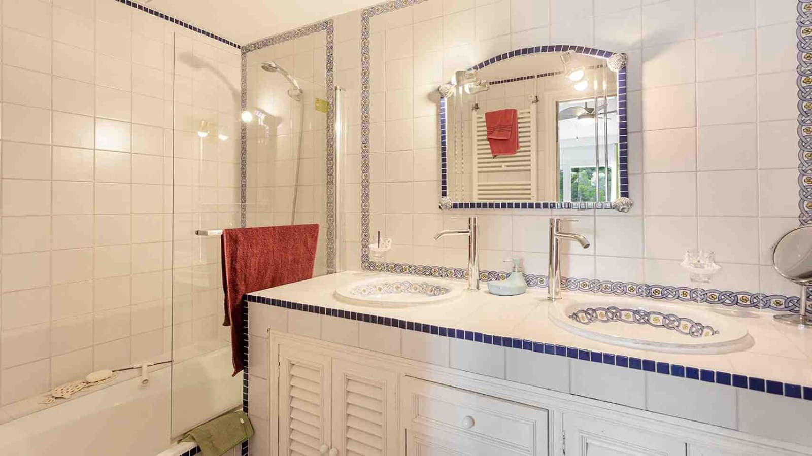 4 soveværelse Villa til salg i Costa de la Calma med swimmingpool - € 1.200.000 (Ref: 9597294)